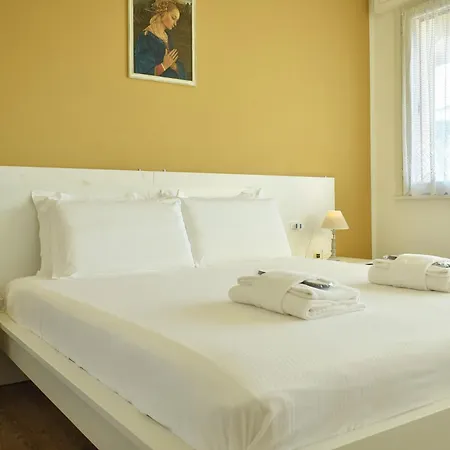 Welc-om Shabby Montegrotto Апартаменты *